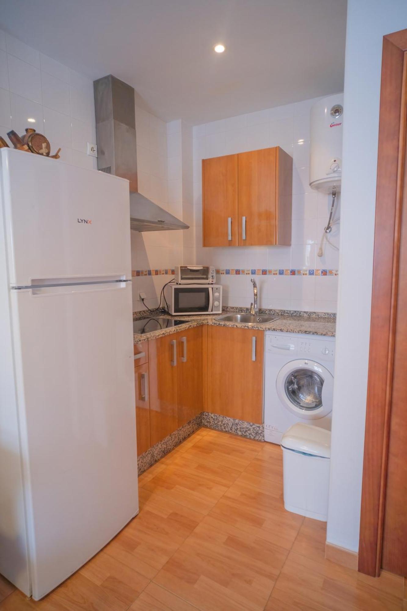 Apartamentos Tranquilos Conil Facil Aparcamiento 科尼尔-德拉弗龙特拉 外观 照片