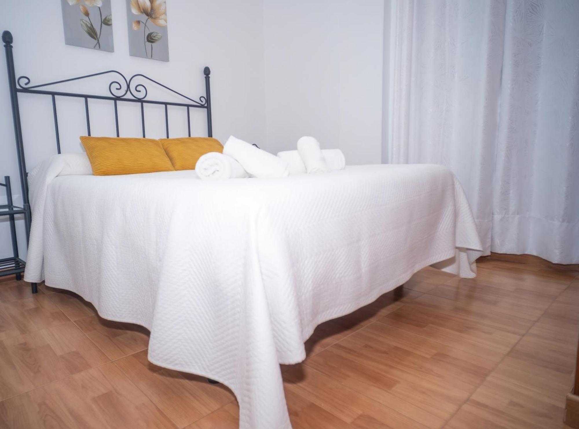 Apartamentos Tranquilos Conil Facil Aparcamiento 科尼尔-德拉弗龙特拉 外观 照片
