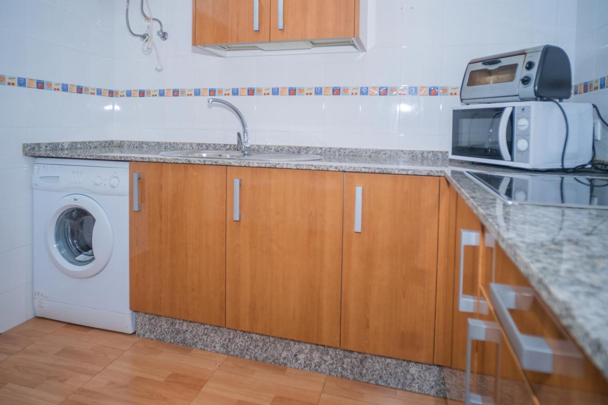 Apartamentos Tranquilos Conil Facil Aparcamiento 科尼尔-德拉弗龙特拉 外观 照片