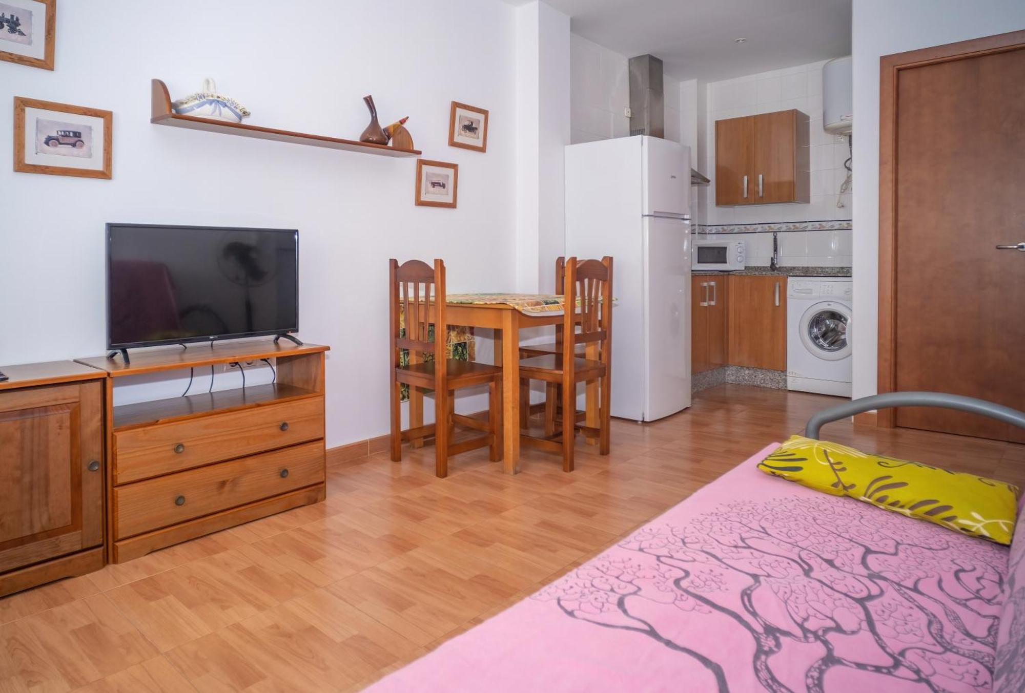 Apartamentos Tranquilos Conil Facil Aparcamiento 科尼尔-德拉弗龙特拉 外观 照片