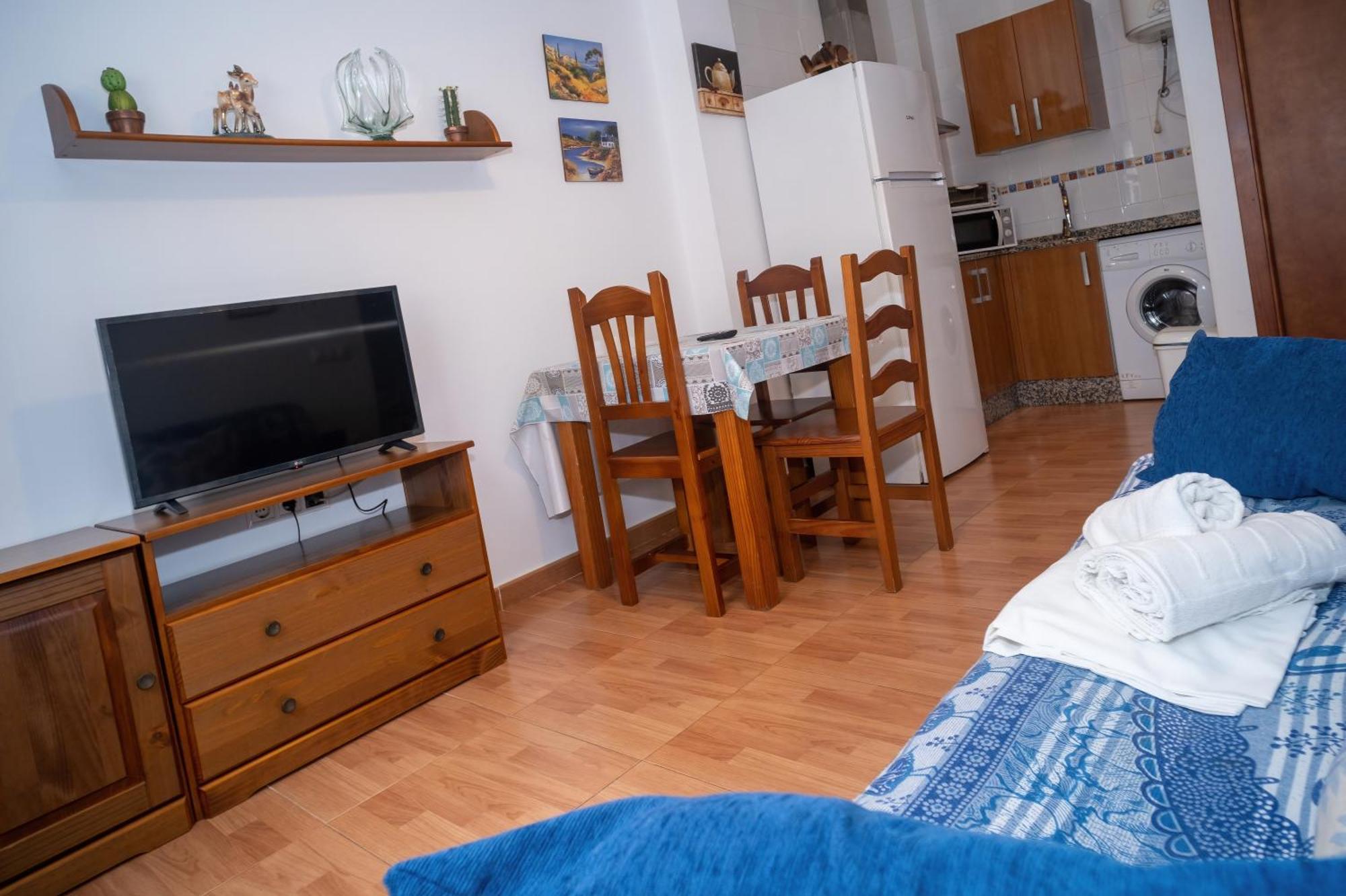 Apartamentos Tranquilos Conil Facil Aparcamiento 科尼尔-德拉弗龙特拉 外观 照片
