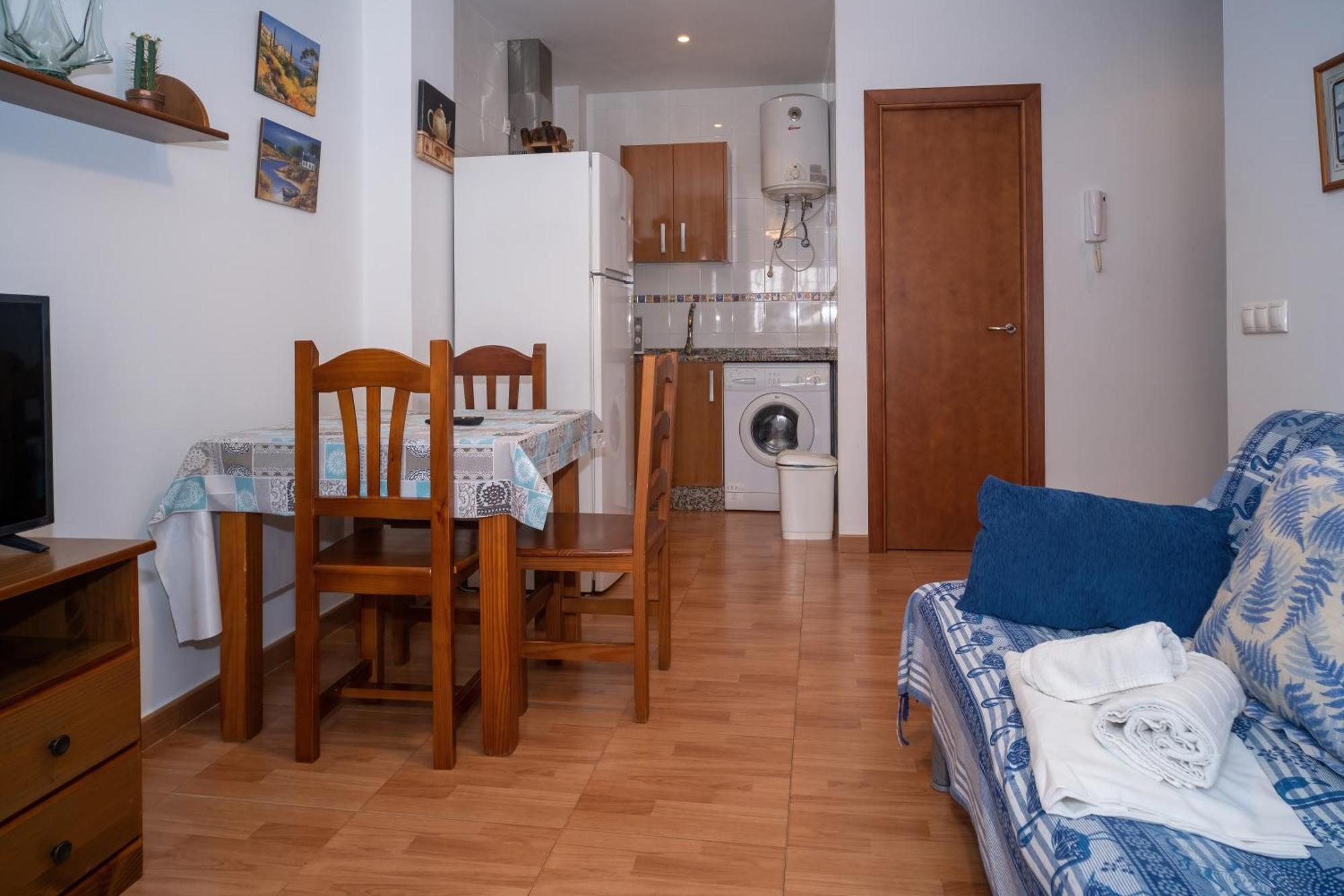 Apartamentos Tranquilos Conil Facil Aparcamiento 科尼尔-德拉弗龙特拉 外观 照片
